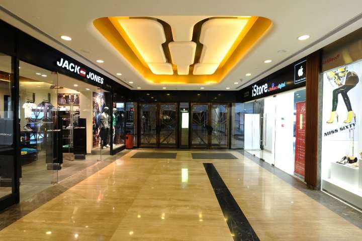 gucci palladium mall