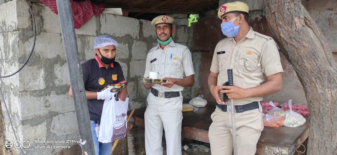 Food Delivery Chain Biryani By Kilo donates 40,000+ meals   During the Corona Virus pandemic 