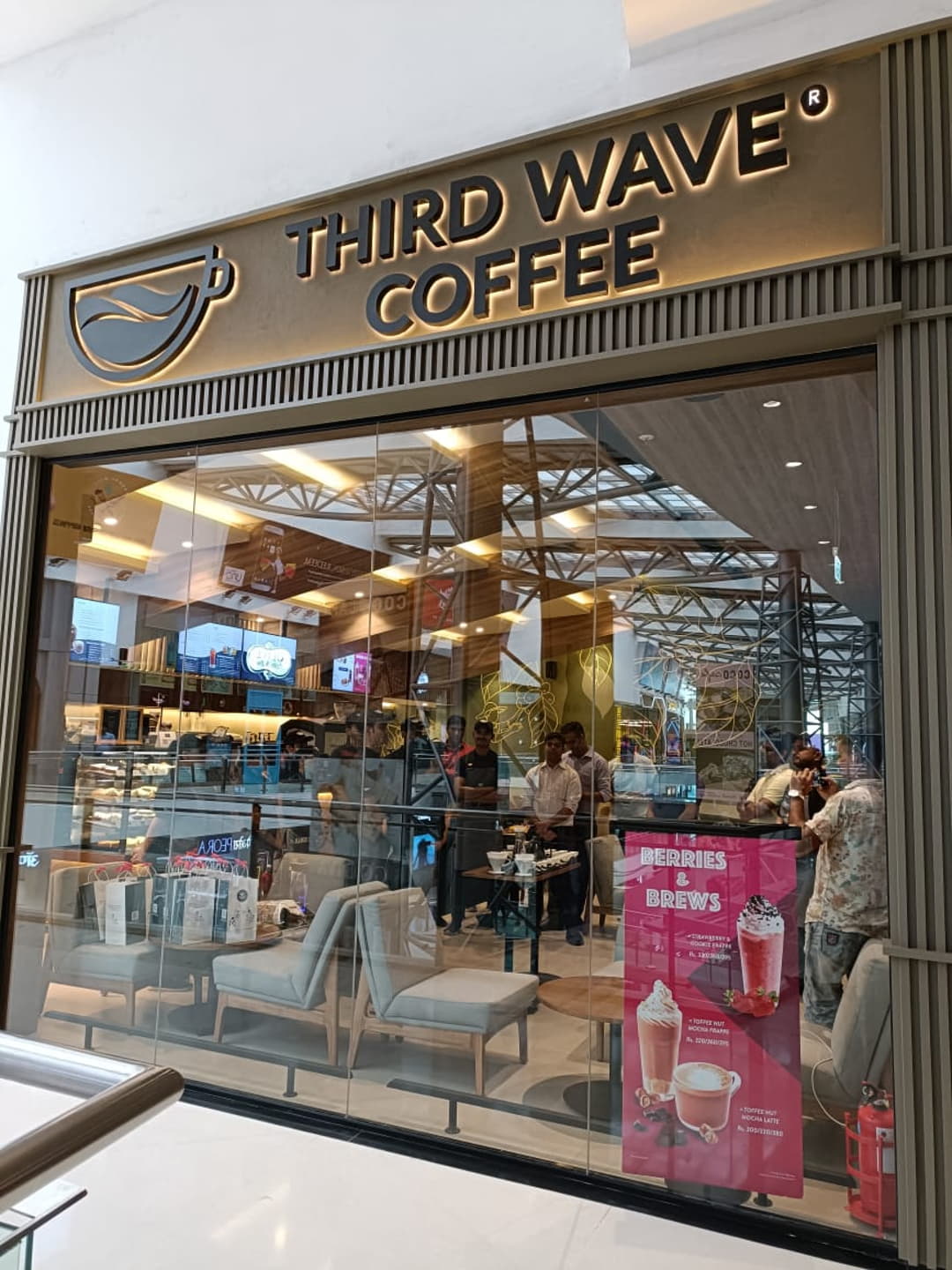 THIRD WAVE COFFEE OPENS ITS 91st CAFÉ AT OBEROI MALL