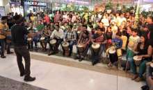 Drum Circle performance amongst the Dinosaurs at KORUM Mall by Anand Bhagat made for a mesmerizing, foot-tapping Sunday eve for patrons.