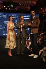 India’s budding fashion talent & Bollywood’s finest fashion icons shine at Shoppers Stop Designer of The Year Awards 2017